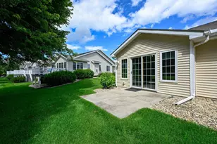 669 Springbrook Cir, DeForest, WI 53532 - Photo 50