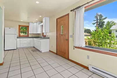 722 Christianson Avenue, Madison, WI 53714 - Photo 6