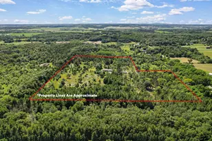 6635 Sunset Dr, Verona, WI 53593 - Photo 4