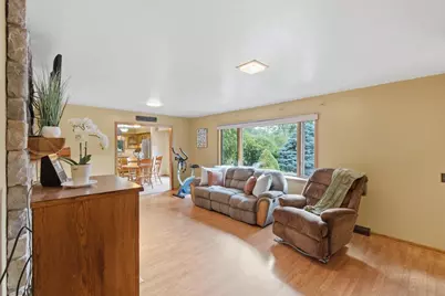 7003 Park Circle, Middleton, WI 53562 - Photo 8