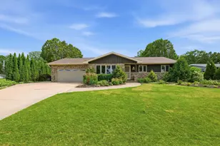 7003 Park Cir, Middleton, WI 53562 - Photo 46