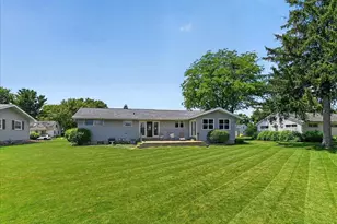 1523 East St, Black Earth, WI 53515 - Photo 8
