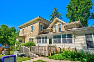 231 4th St, Baraboo, WI 53913 - Photo 8