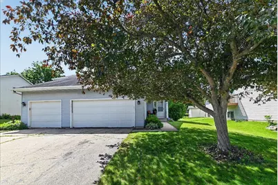 181 N Lexington Parkway, DeForest, WI 53532 - Photo 4