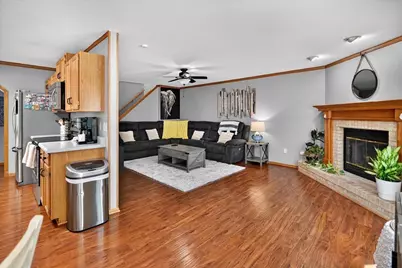 181 N Lexington Parkway, DeForest, WI 53532 - Photo 12