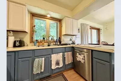 703 Meadowview Lane, Lodi, WI 53555 - Photo 14