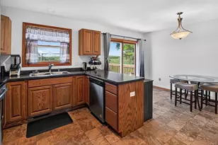 2267 Manley Dr, Sun Prairie, WI 53590 - Photo 16