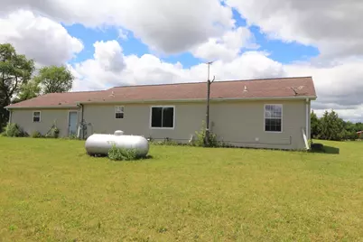2209 S Ellis Road, Janesville, WI 53548 - Photo 20