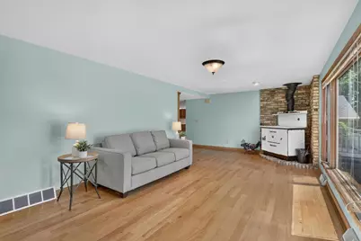 1270 Hillside Road, Edgerton, WI 53534 - Photo 6