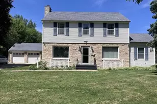 4207 Bainbridge St, Monona, WI 53716 - Photo 4