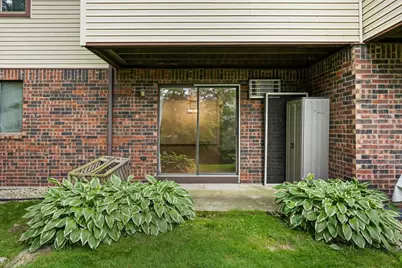 841 N Gammon Road #D, Madison, WI 53717 - Photo 2