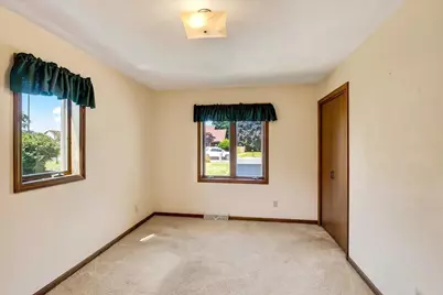 409 Riverwood Bend, DeForest, WI 53532 - Photo 34