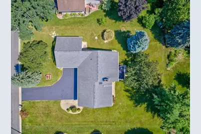 409 Riverwood Bend, DeForest, WI 53532 - Photo 4