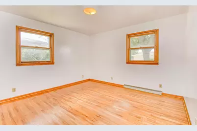 415 W Benton Street, Cuba City,  53807 - Photo 22