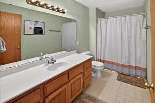 3212 Dorchester Way, Madison, WI 53719 - Photo 10