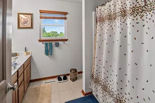 5150 Crescent Oaks Dr, Madison, WI 53704 - Photo 28