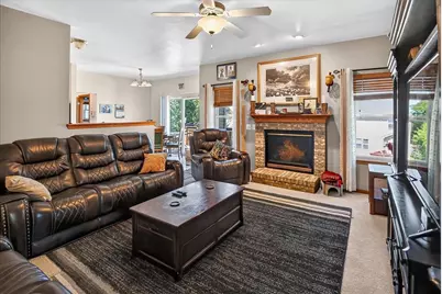 5150 Crescent Oaks Drive, Madison, WI 53704 - Photo 10