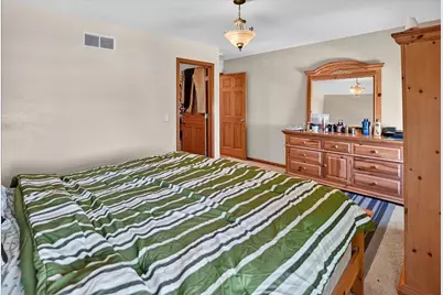 5150 Crescent Oaks Drive, Madison, WI 53704 - Photo 32