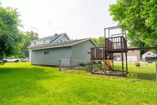 621 Dallas St, Sauk City, WI 53583 - Photo 28