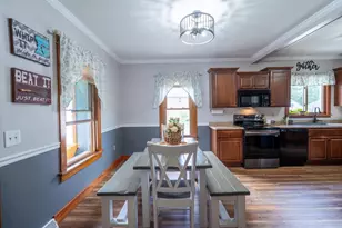621 Dallas St, Sauk City, WI 53583 - Photo 10