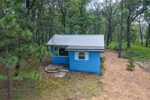 732 W 15th Dr, Nekoosa, WI 54457 - Photo 2