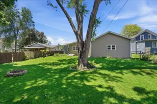 338 Almeron St, Janesville, WI 53536 - Photo 6