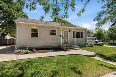 2102 S 99th Street, West Allis, WI 53227 - Photo 20