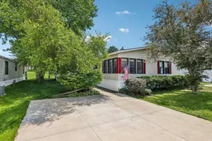 4823 Schoen Rd, Racine, WI 53182 - Photo 4