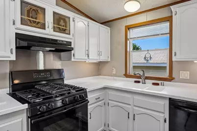 504 Harbor Heights Drive, Racine, WI 53185 - Photo 20