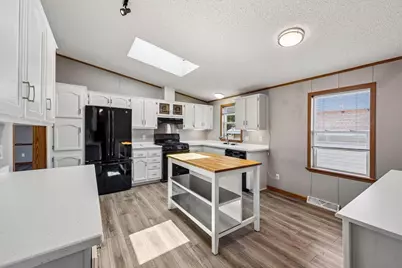 504 Harbor Heights Drive, Racine, WI 53185 - Photo 2