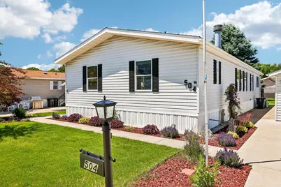 504 Harbor Heights Drive, Racine, WI 53185 - Photo 4