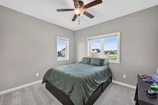 301 Liberty Park Dr, Oregon, WI 53575 - Photo 32