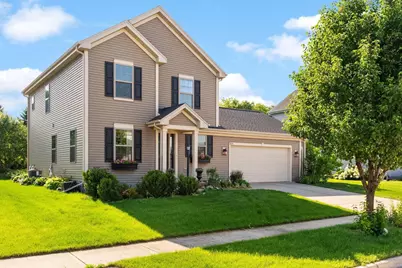 185 Moorland Place, Sun Prairie, WI 53590 - Photo 1