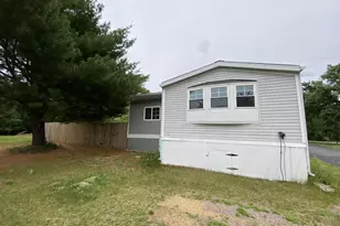 292 Ember Dr, Oxford, WI 53952 - Photo 4
