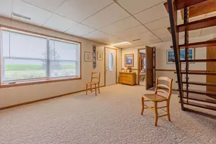 2410 E Oregon Trail, Janesville, WI 53546 - Photo 22