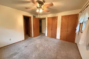 3926 N Harmony Town Hall Rd, Janesville, WI 53546 - Photo 14
