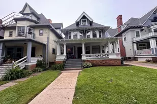 932 Spaight St, Madison, WI 53703 - Photo 2