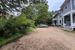 932 Spaight St, Madison, WI 53703 - Photo 10