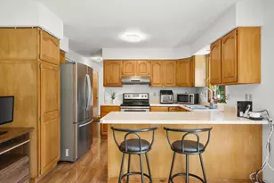 2928 Maple Run Dr, Madison, WI 53719 - Photo 10