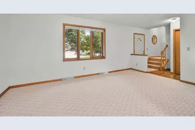 2928 Maple Run Drive, Madison, WI 53719 - Photo 2