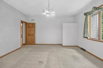 5035 N Northwood Trace, Janesville, WI 53545 - Photo 12