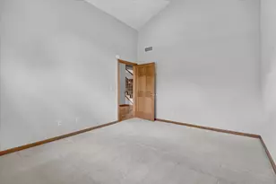 5035 N Northwood Trace, Janesville, WI 53545 - Photo 28