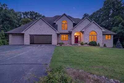 5035 N Northwood Trace, Janesville, WI 53545 - Photo 8