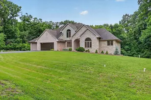 5035 N Northwood Trace, Janesville, WI 53545 - Photo 2