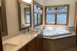 3546 Dekalb Ln, Neenah, WI 54956 - Photo 28