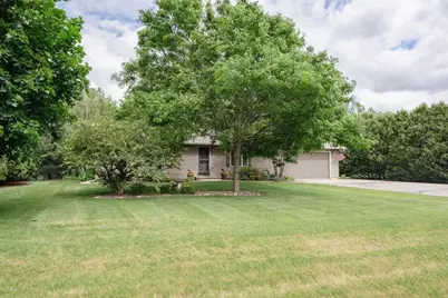 6702 N Abey Court, Janesville, WI 53536 - Photo 26