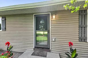 6702 N Abey Ct, Janesville, WI 53536 - Photo 6