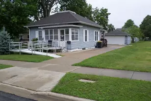 415 W Council St, Tomah, WI 54660 - Photo 1