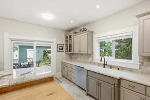 102 N Jefferson St, Verona, WI 53593 - Photo 10