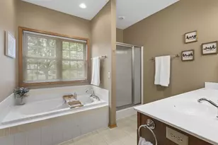 107 Red Fox Dr, Johnson Creek, WI 53038 - Photo 16